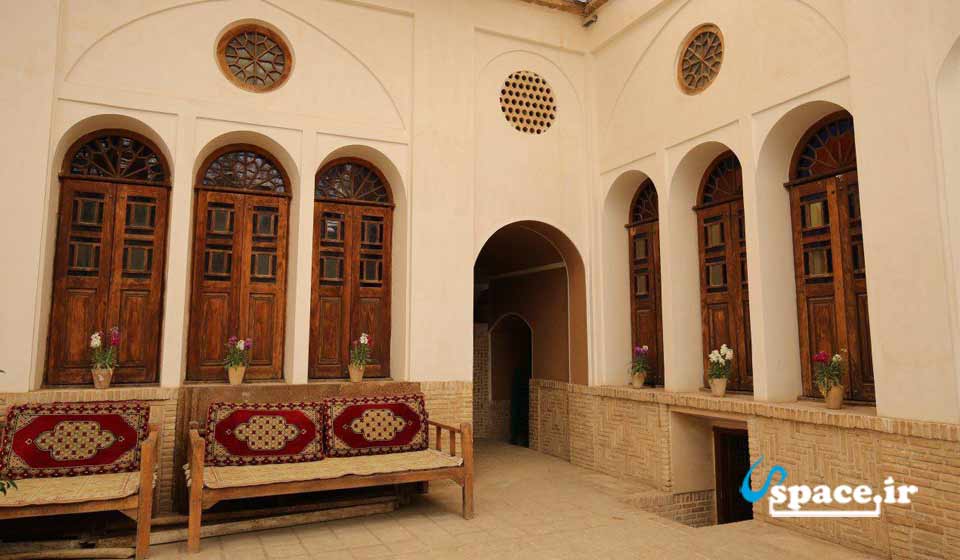 هتل سنتی شاسوسا - کاشان - اصفهان